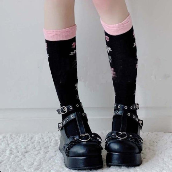 Gothic Heart Kawaii Shoes (Black, Pink) - Tokyo Dreams