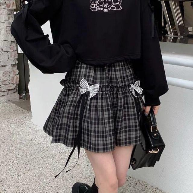 Japanese Plaid Little Bow Skirt Skirt Tokyo Dreams Black Plaid S 