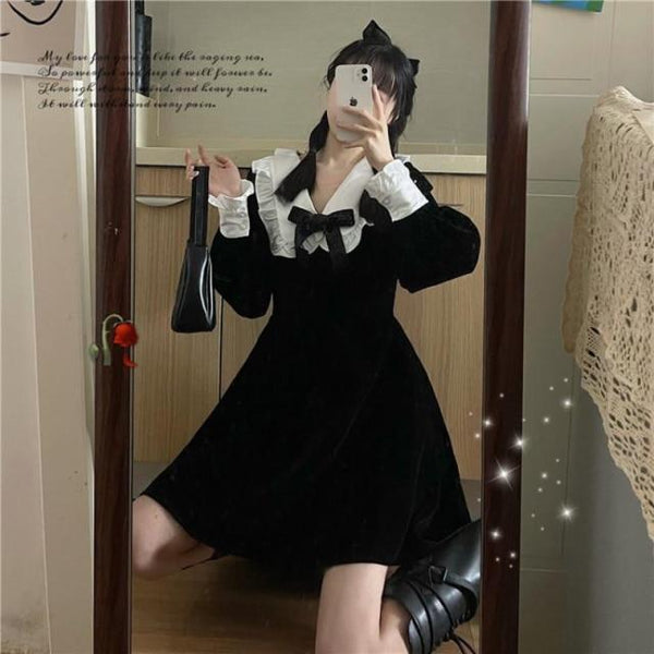 Kawaii Goth Black Bow Dress Dress Tokyo Dreams Black S 