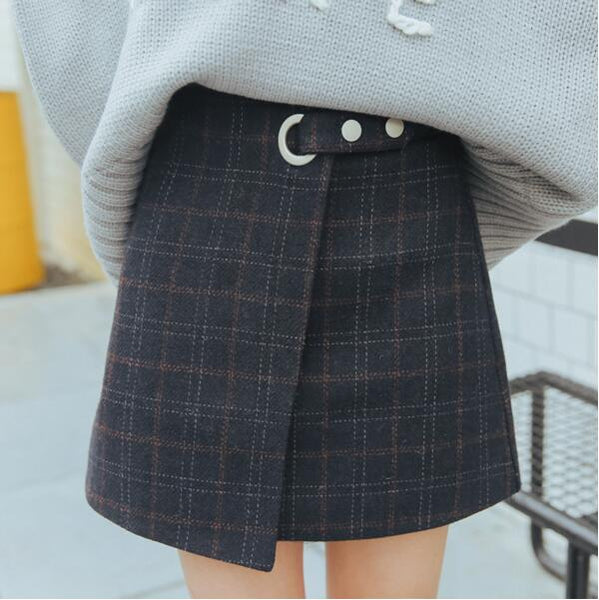 "Buckled" Woolen Skirt - Tokyo Dreams